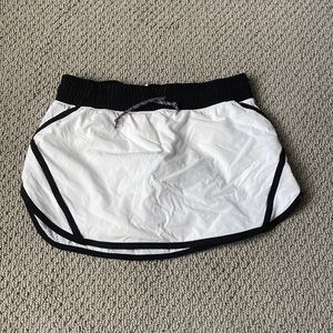 Ivivva tennis and golf skort. Size 14. Not worn to much.
